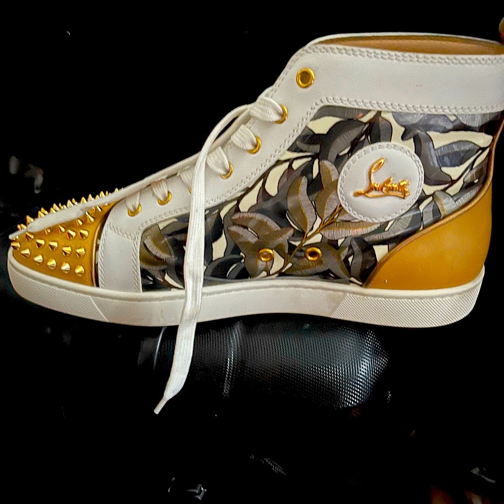 Authentic Christian Loubitin Mens Spike Sneaker 
size EU 45/US 12 worn 4x